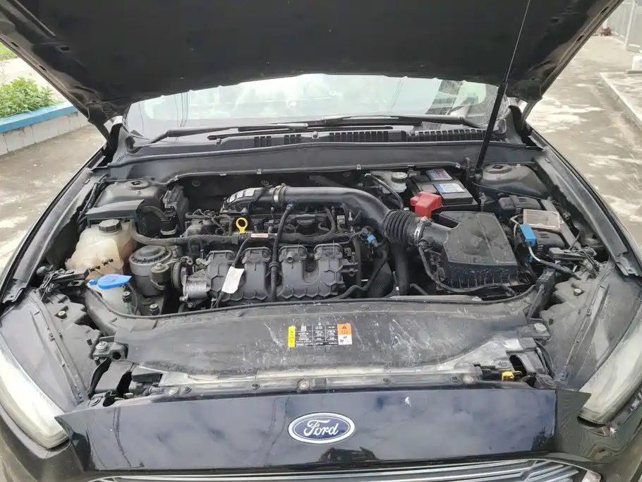 Ford Mondeo — миниатюра 10