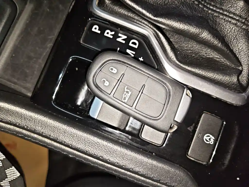Jeep Grand Commander — миниатюра 9