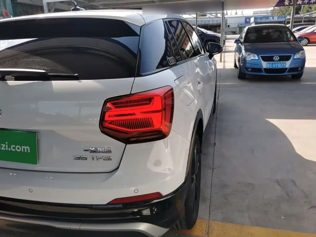 Audi Q2L — миниатюра 8