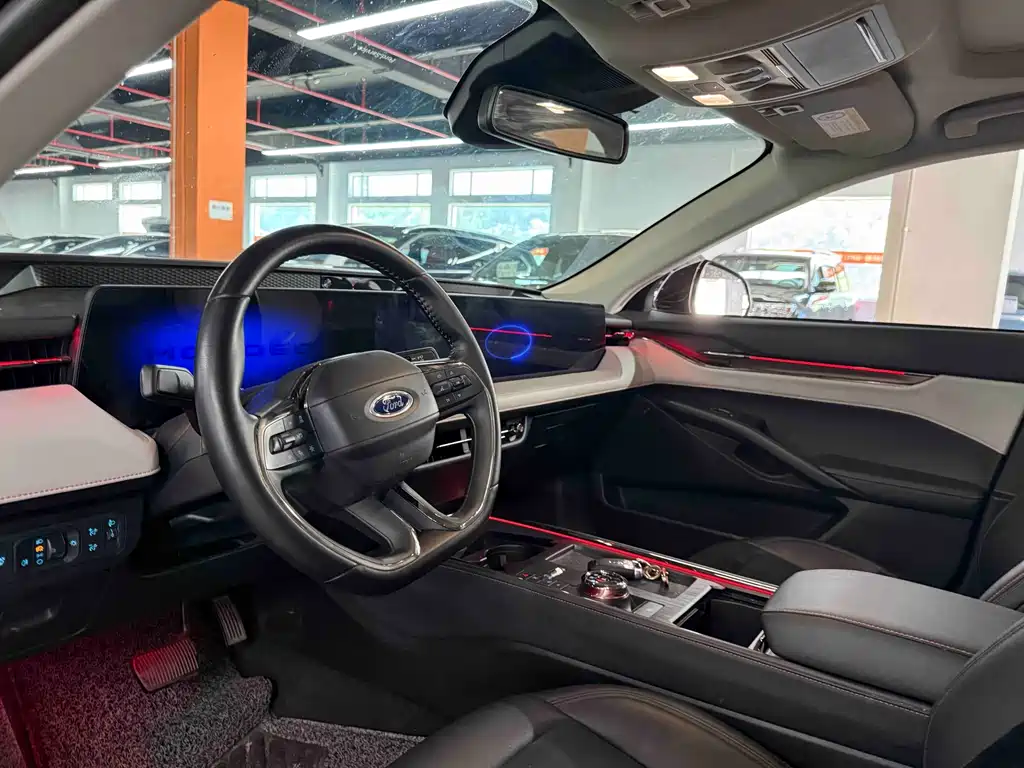 Ford Mondeo — миниатюра 7