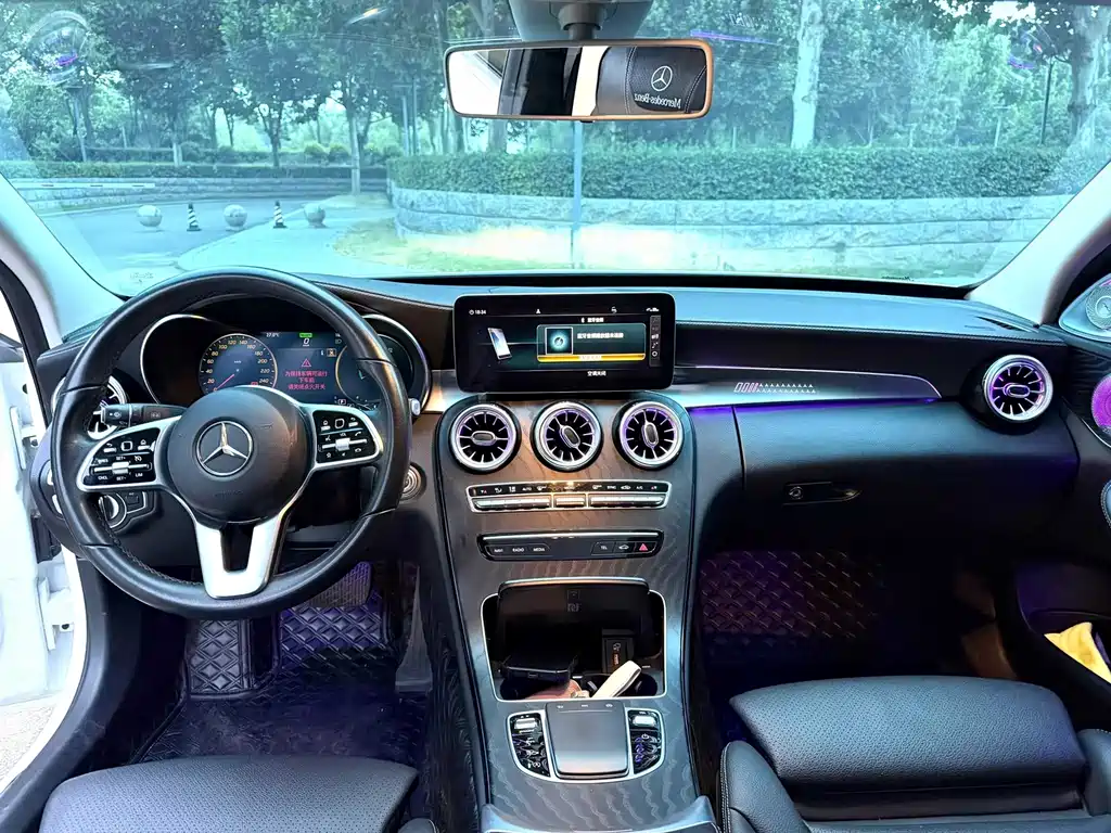 Mercedes-Benz C-Class — миниатюра 5