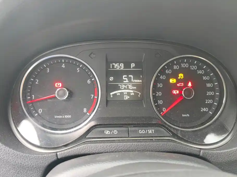 Volkswagen Polo — миниатюра 14