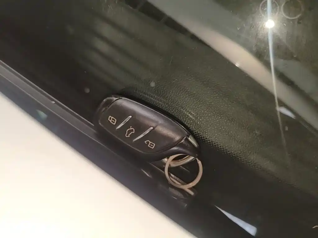 Roewe Clever — миниатюра 9