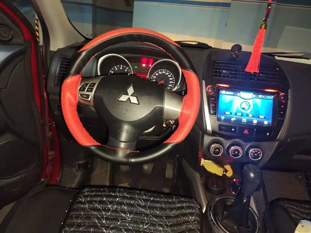 Mitsubishi ASX — миниатюра 6