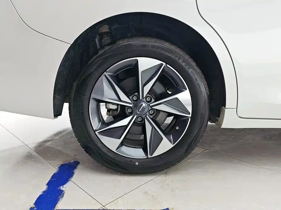 GAC Motor Trumpchi M6 — миниатюра 6