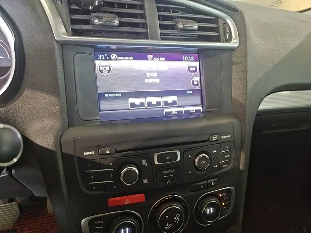 Citroen C4L — миниатюра 13