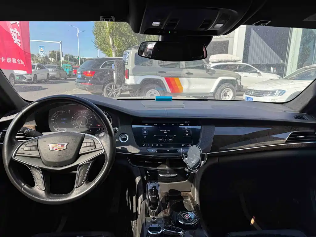 Cadillac CT6 — миниатюра 3