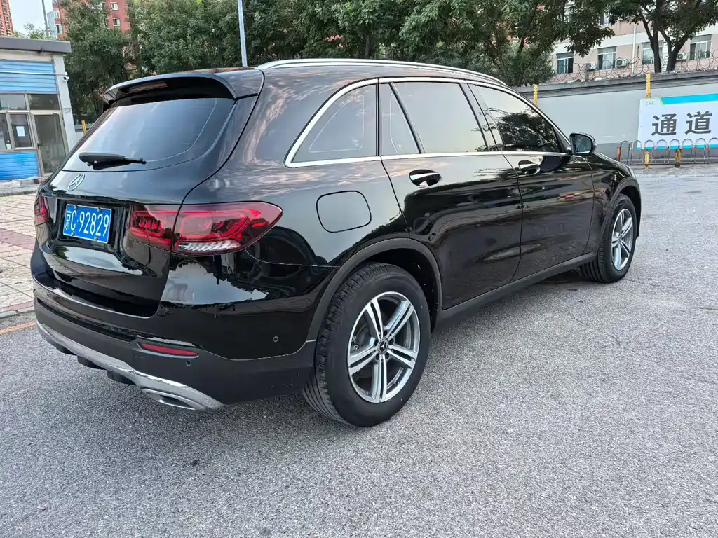 Mercedes-Benz GLC — миниатюра 14