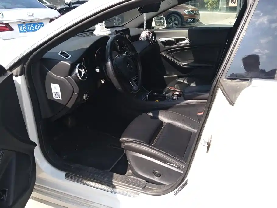 Mercedes-Benz CLA (Import) — миниатюра 9
