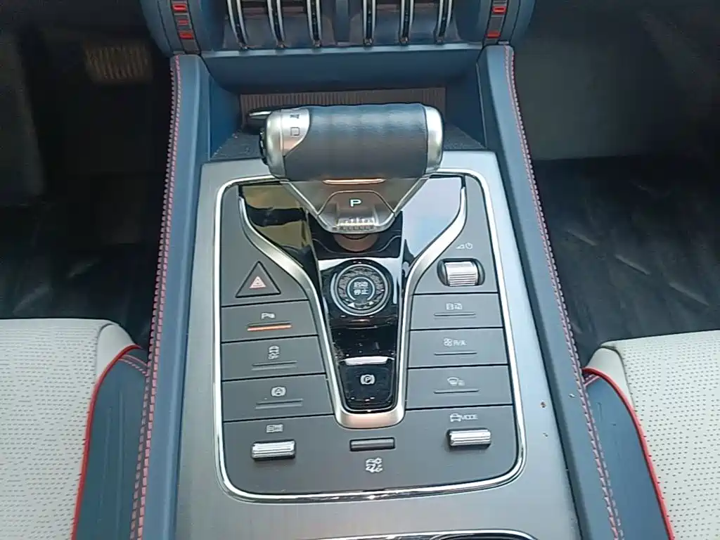 BYD Yuan Plus — миниатюра 14