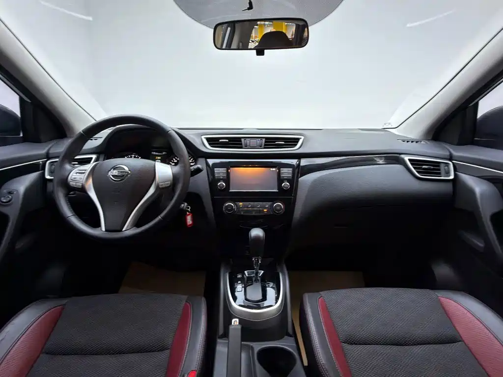 Nissan Qashqai — миниатюра 9