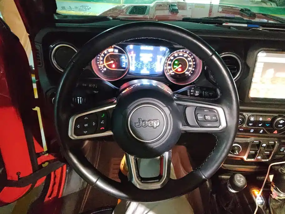 Jeep Wrangler — миниатюра 15