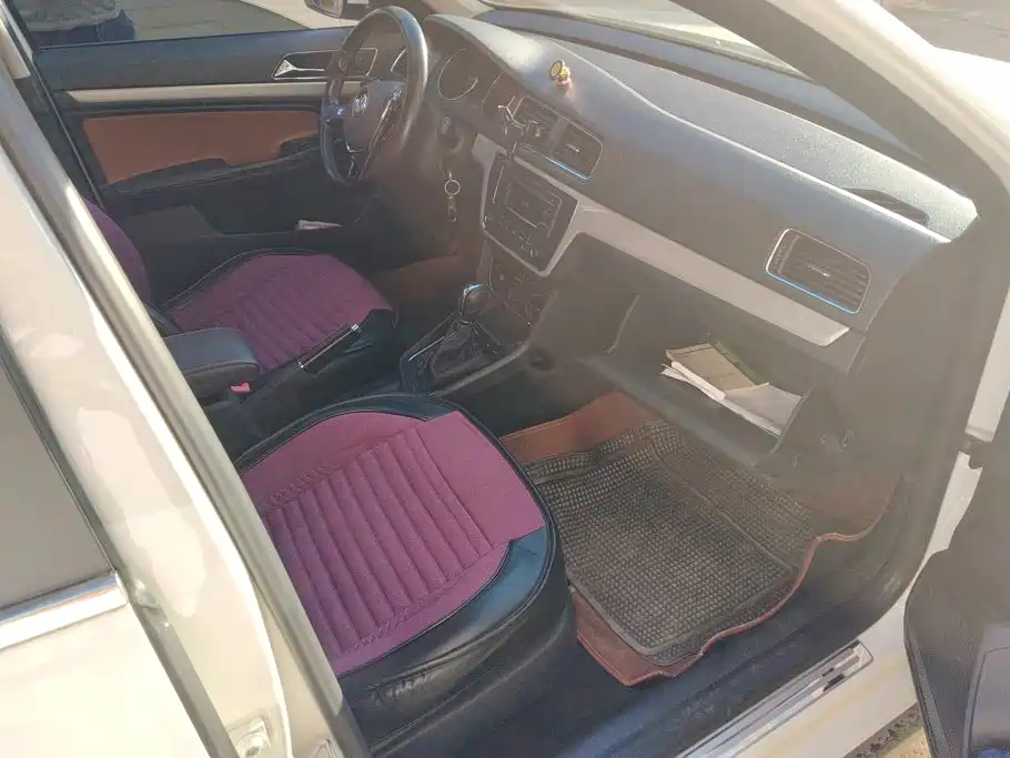 Volkswagen Cross Lavida — миниатюра 8