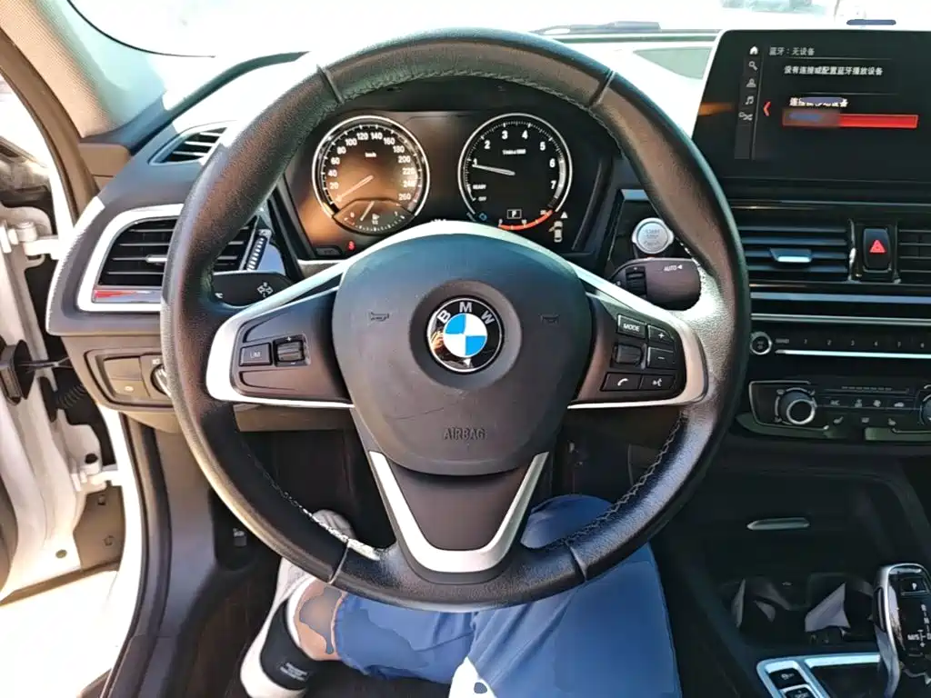 BMW 1 Series — миниатюра 11
