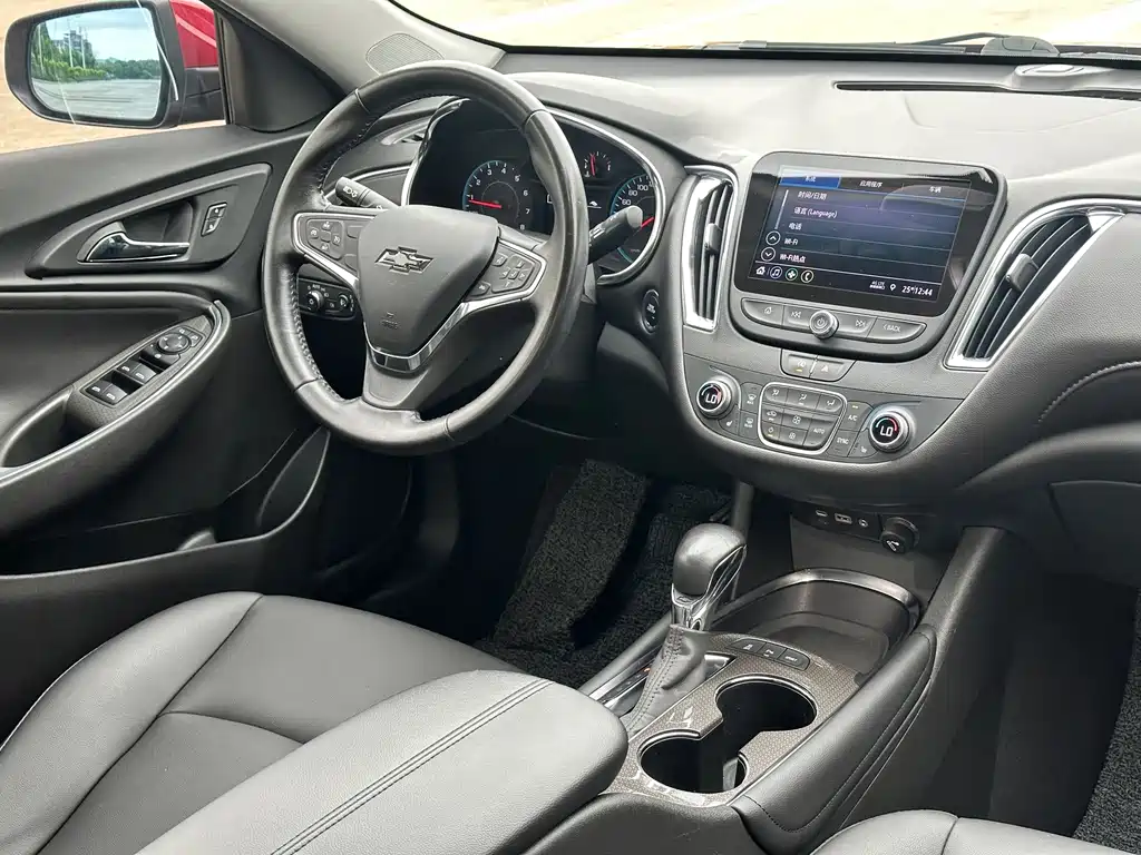 Chevrolet Malibu XL — миниатюра 6