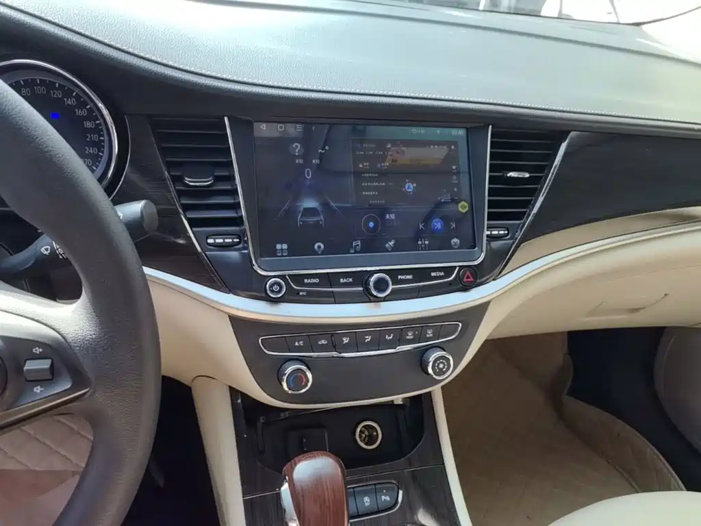 Buick Verano — миниатюра 13