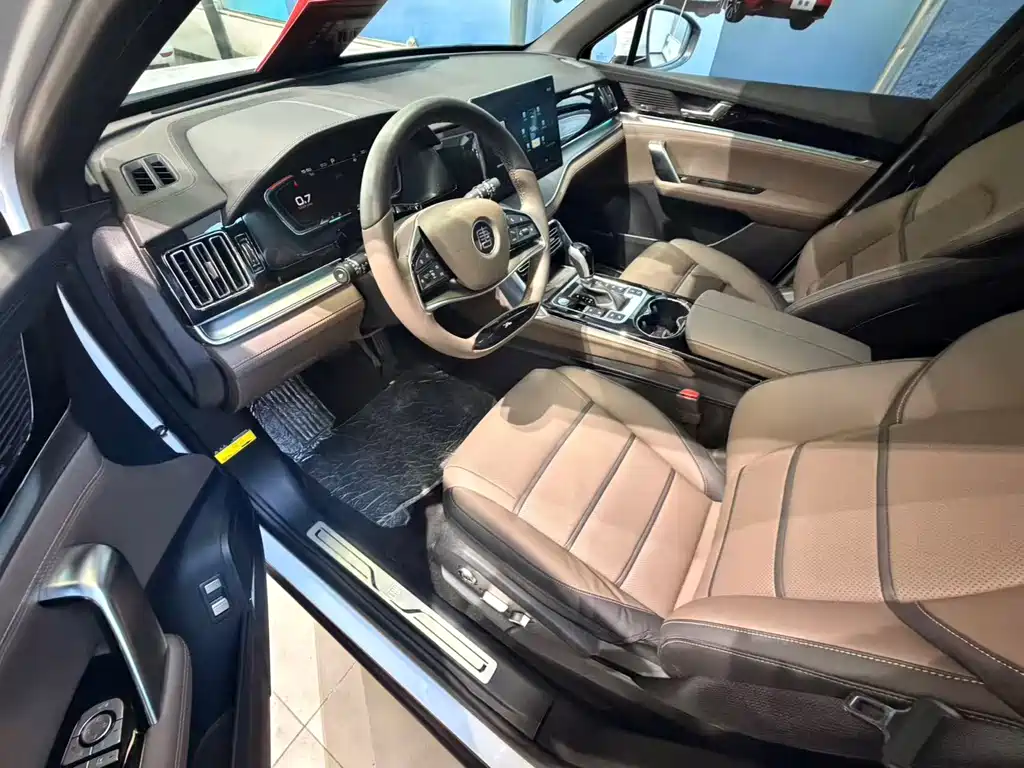 BYD Tang — миниатюра 4
