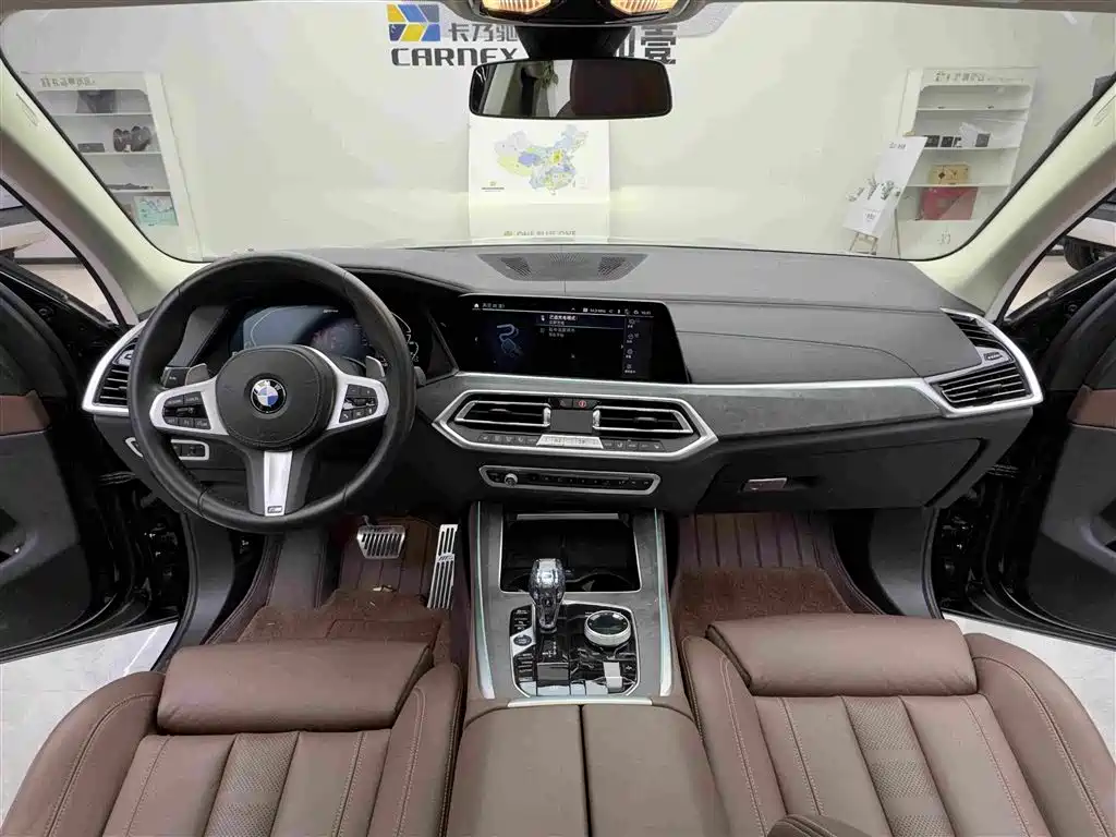 BMW X5 New Energy (Import) — миниатюра 9