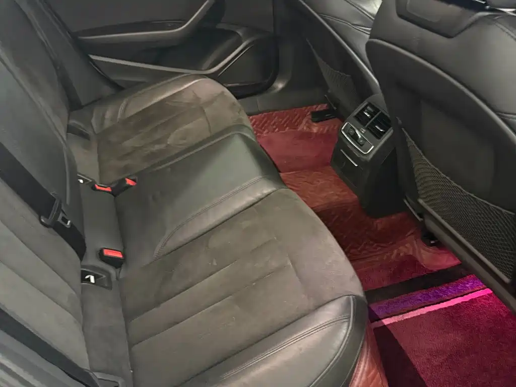 Audi A4L 2020 45 TFSI quattro