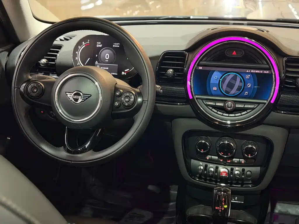 MINI Mini Clubman — миниатюра 7