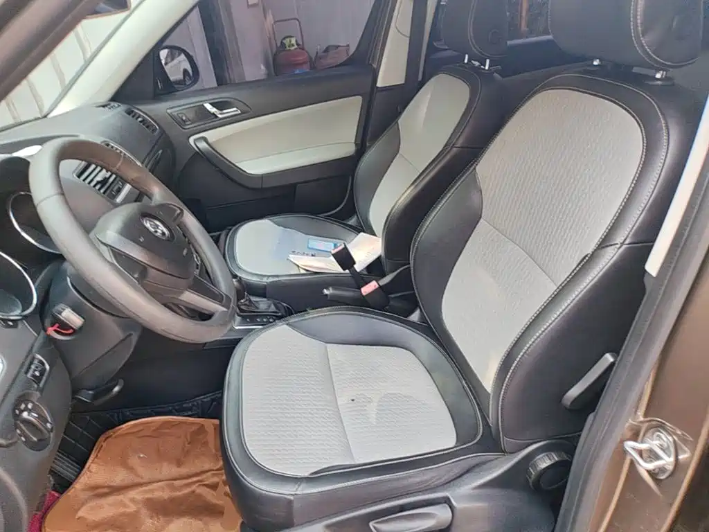 Skoda Yeti — миниатюра 15