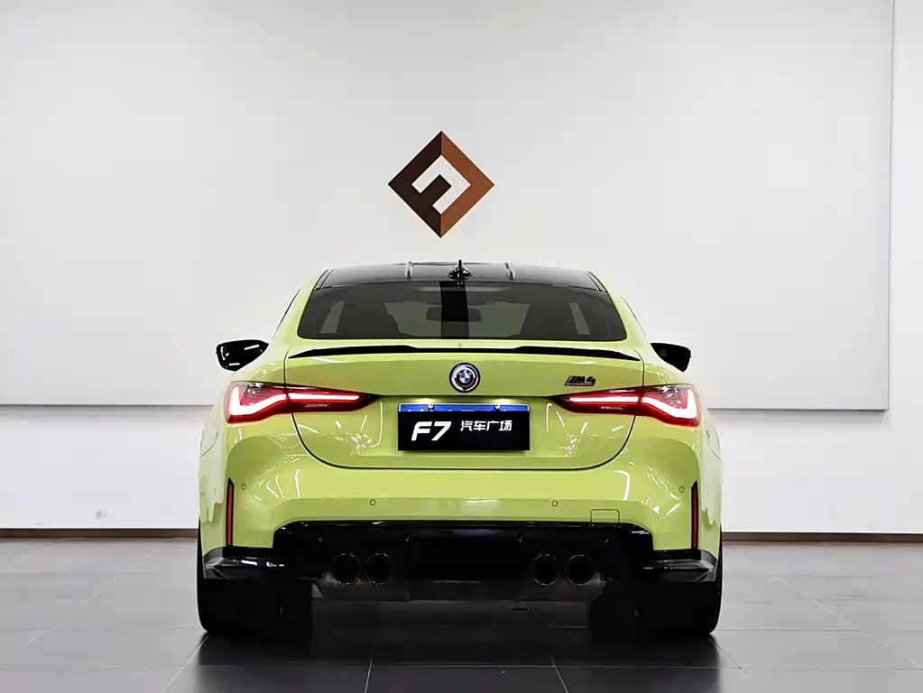 BMW M4 — миниатюра 5