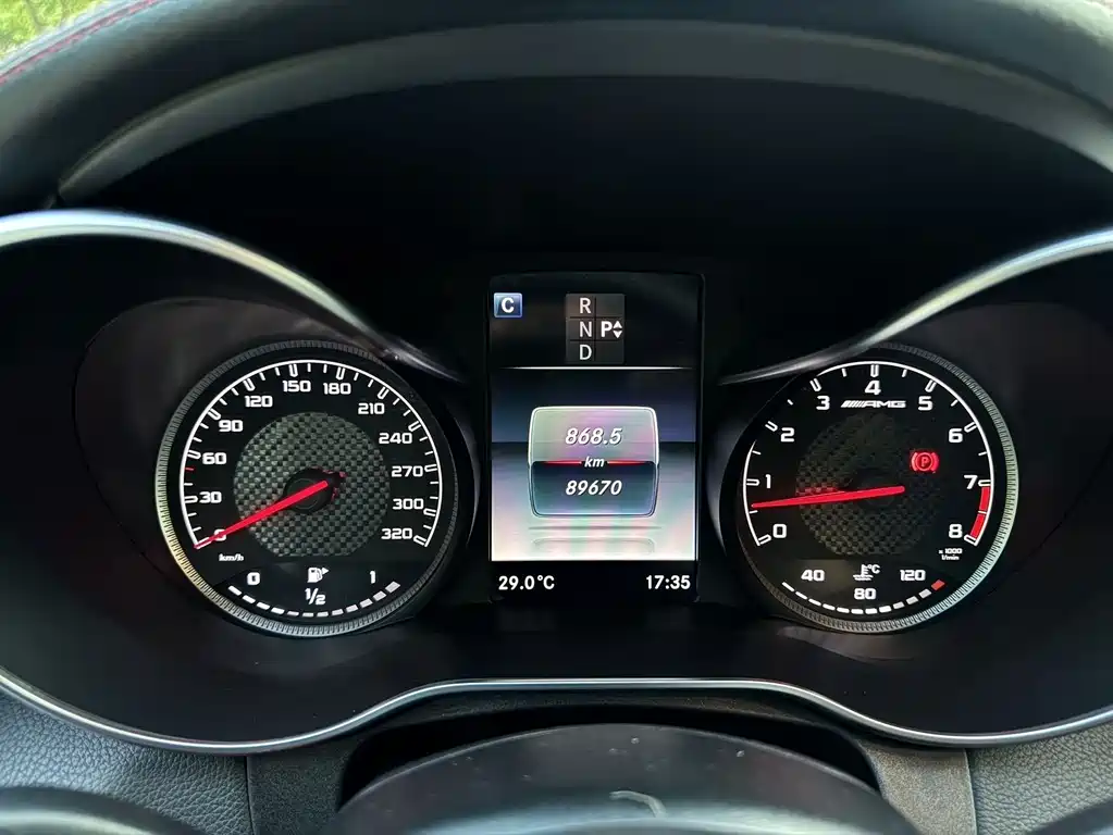 Mercedes-Benz C-Class AMG — миниатюра 15