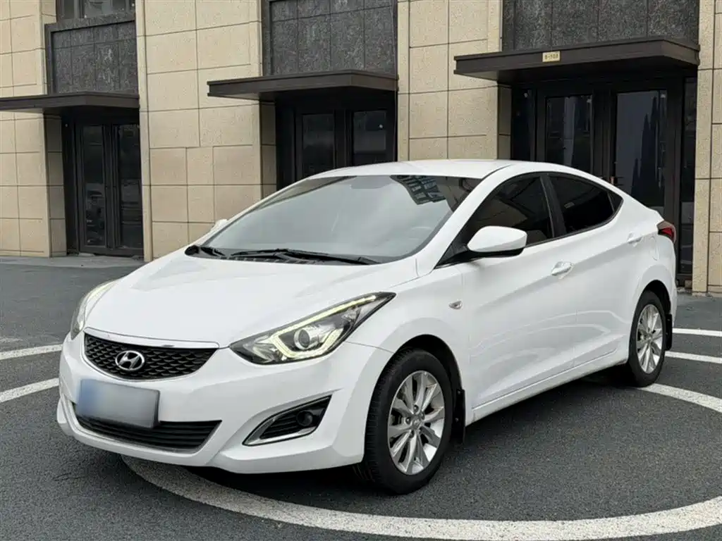 Hyundai Elantra Langdong 2017