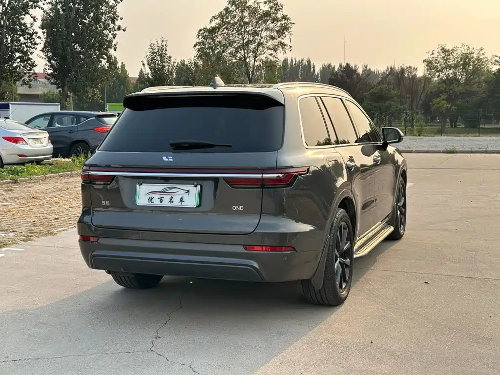 Li Auto Li ONE — миниатюра 6