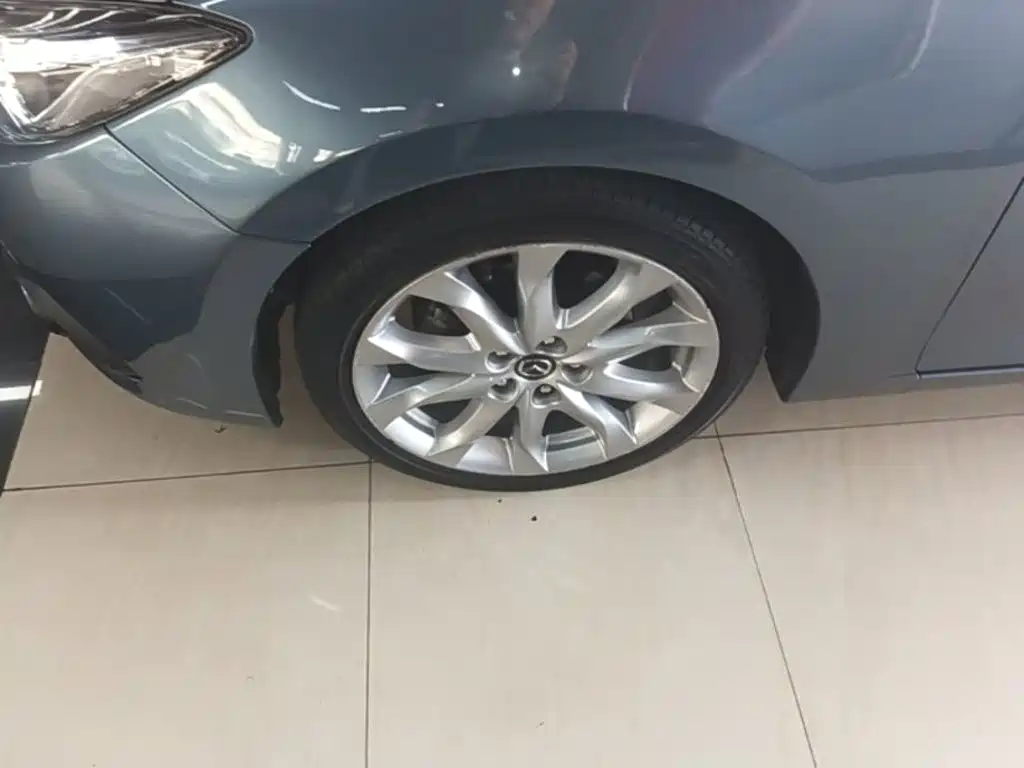 Mazda 3 Axela — миниатюра 23