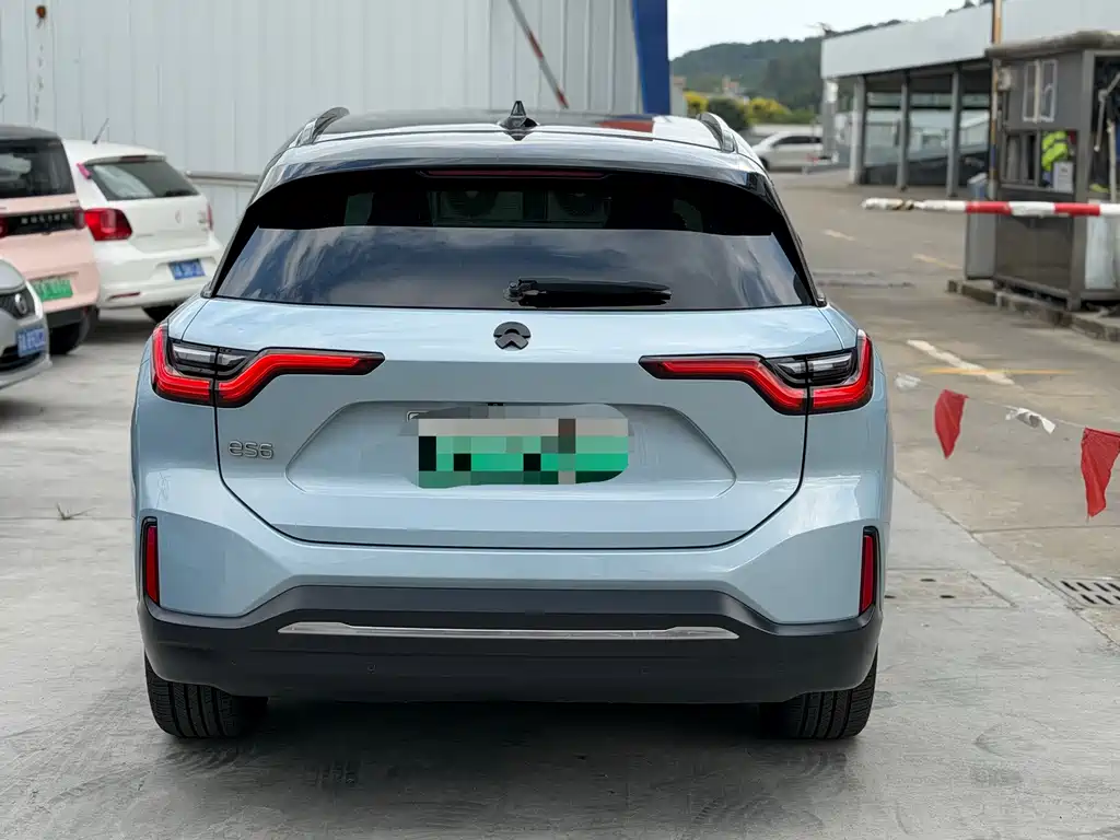 NIO ES6 — миниатюра 4