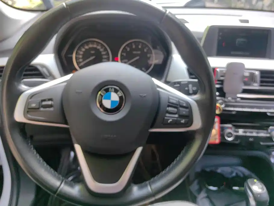 BMW X1 — миниатюра 11