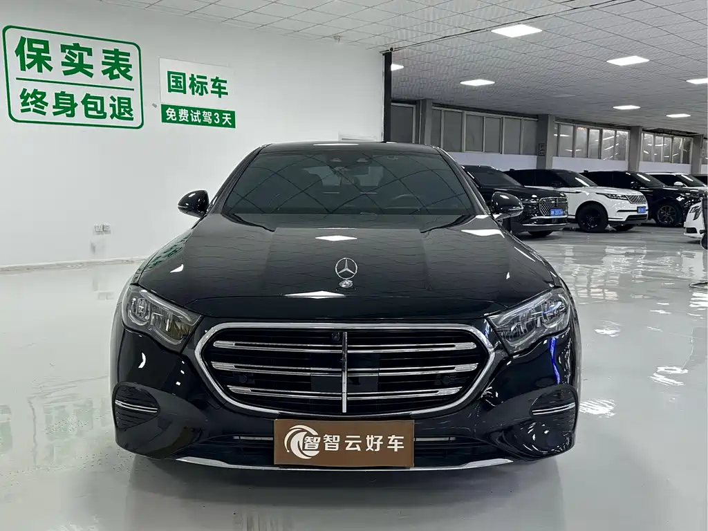 Mercedes-Benz E-Class — миниатюра 2