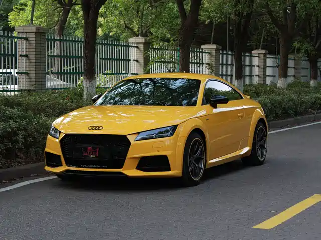 Audi TT 2017 TT Coupe 45 TFSI quattro — фото 1