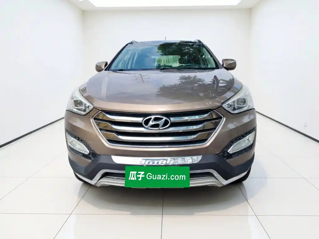 Hyundai Santa Fe — миниатюра 2