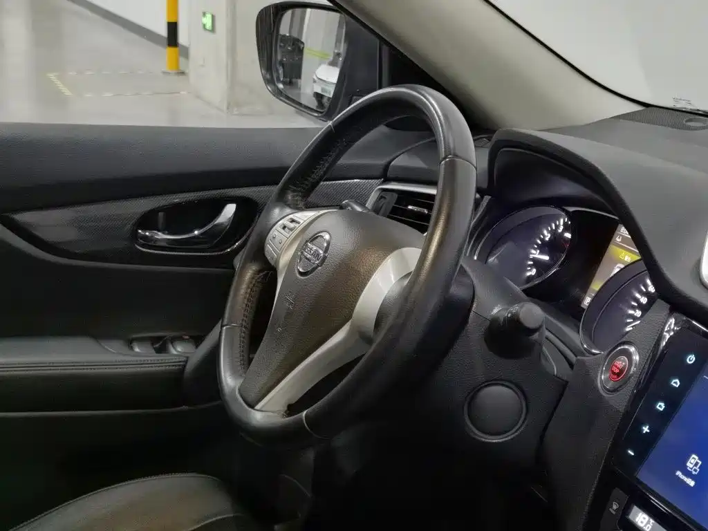 Nissan X-Trail — миниатюра 22