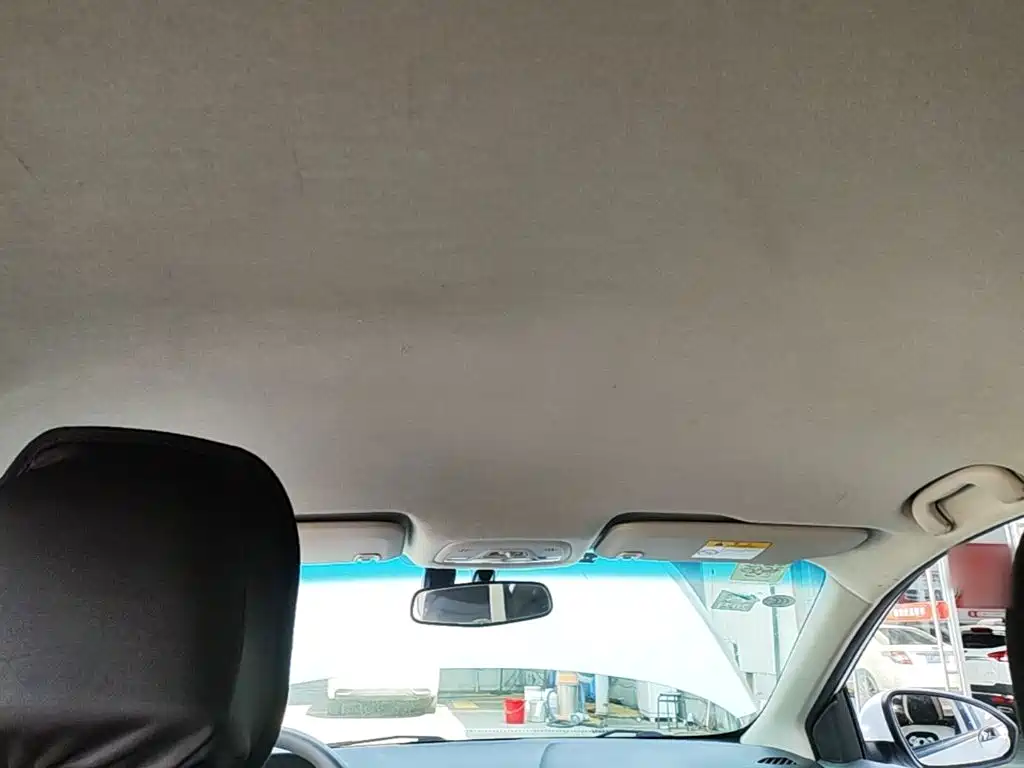 Chevrolet Cavalier — миниатюра 18