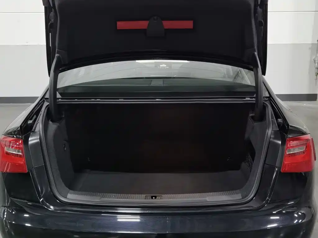 Audi A6L — миниатюра 16