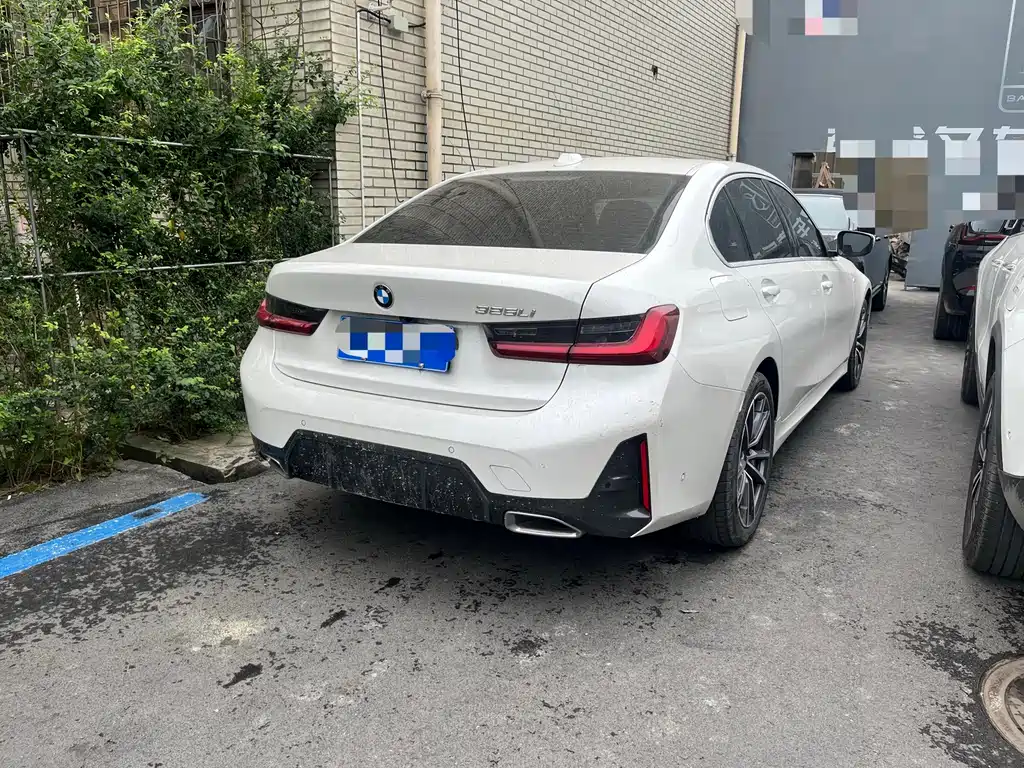 BMW 3 Series — миниатюра 7