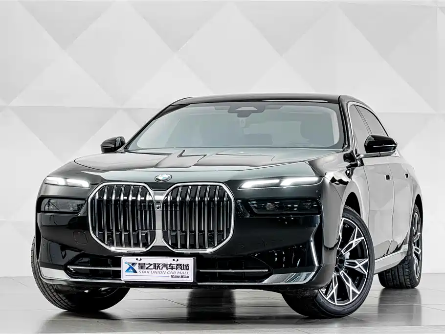 BMW 7 Series 7 2026 735Li Luxury