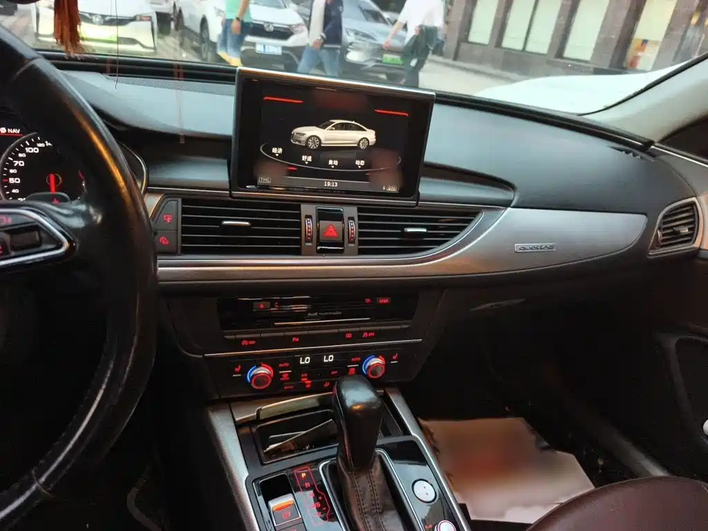 Audi A6L — миниатюра 6