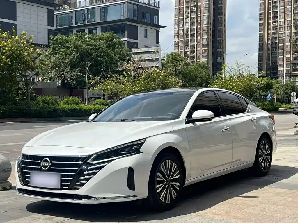 Nissan Teana — миниатюра 2