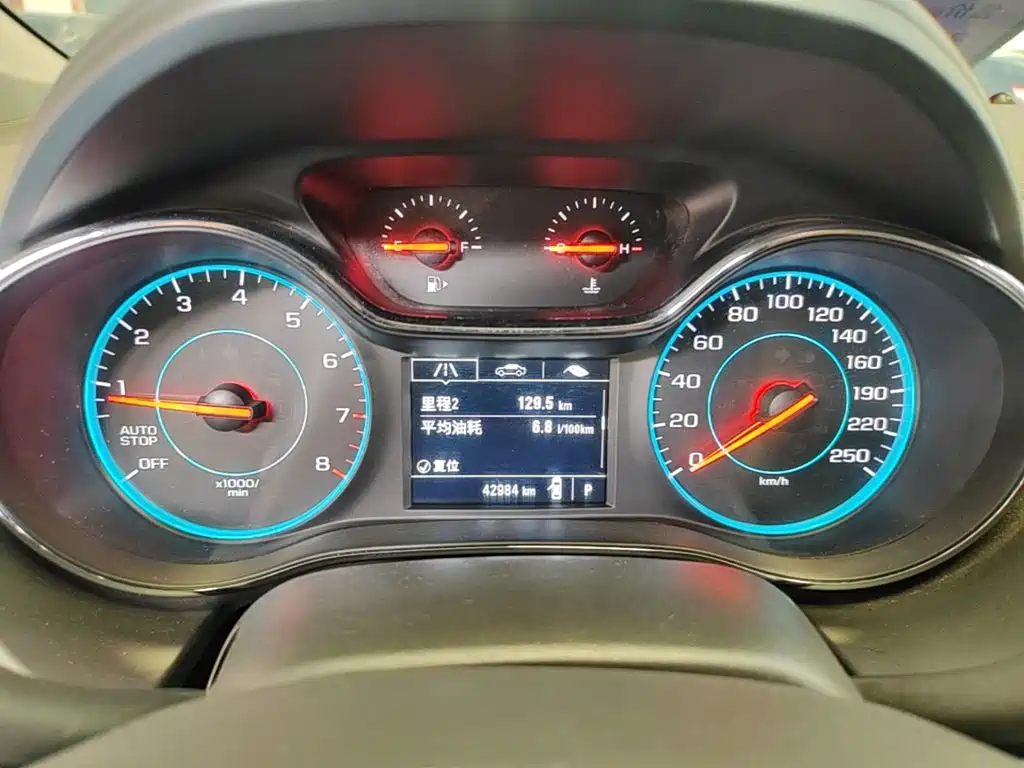 Chevrolet Cruze — миниатюра 12