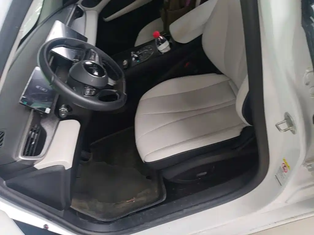BYD Seal 05 DM-i — миниатюра 15