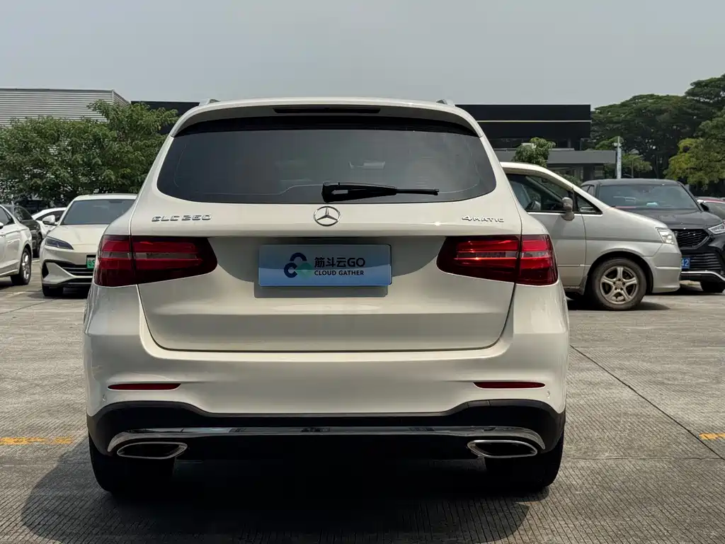 Mercedes-Benz GLC — миниатюра 9