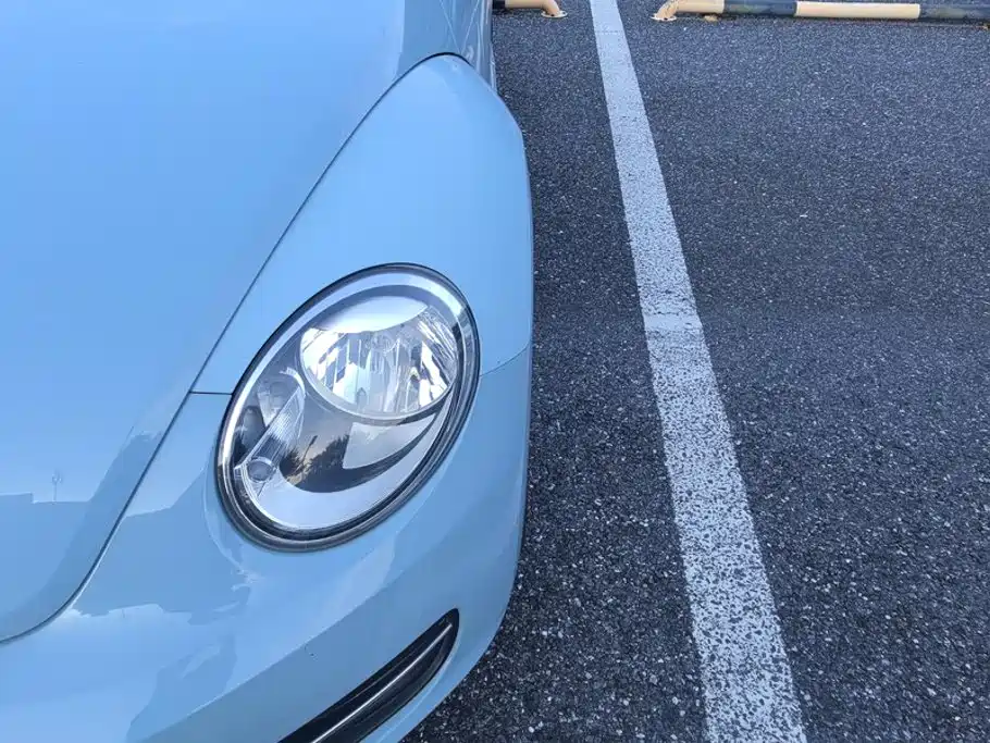 Volkswagen Beetle — миниатюра 5