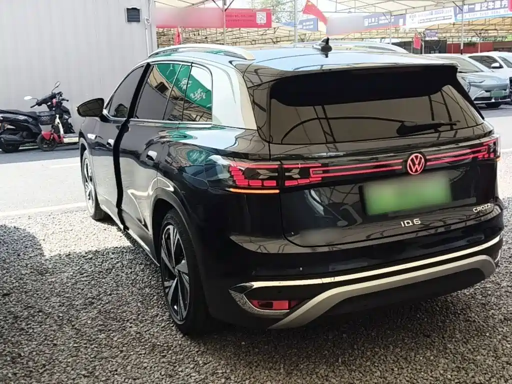 Volkswagen ID.6 Crozz — миниатюра 5