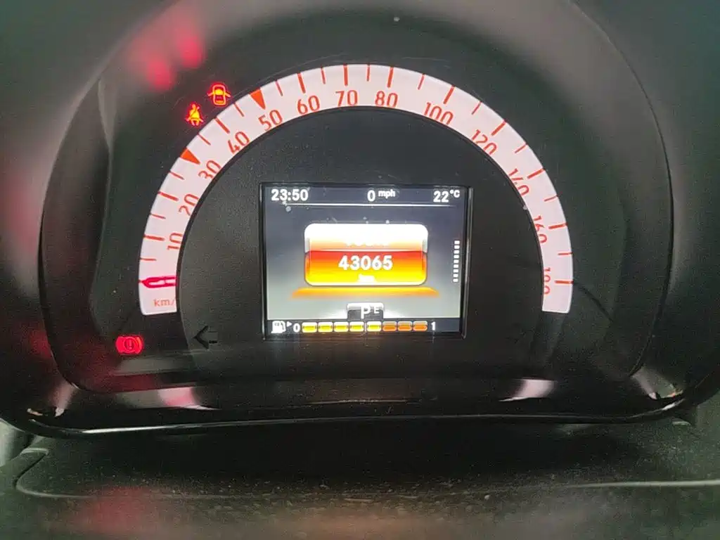 smart Smart Fortwo — миниатюра 12