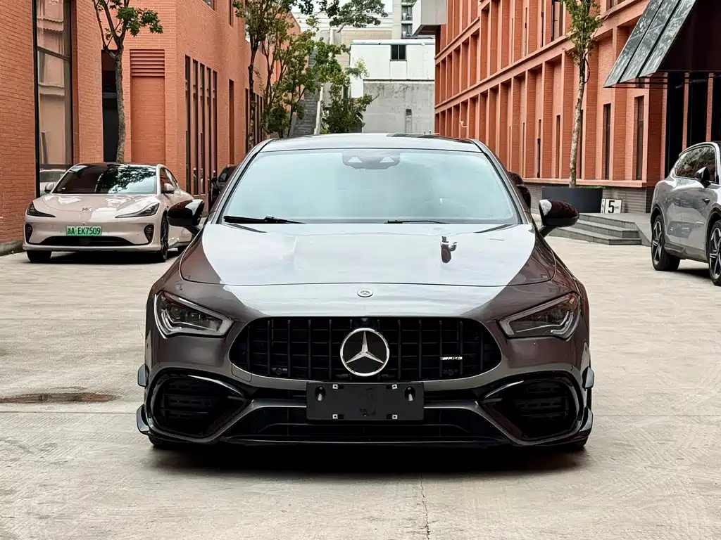 Mercedes-Benz CLA AMG — миниатюра 2