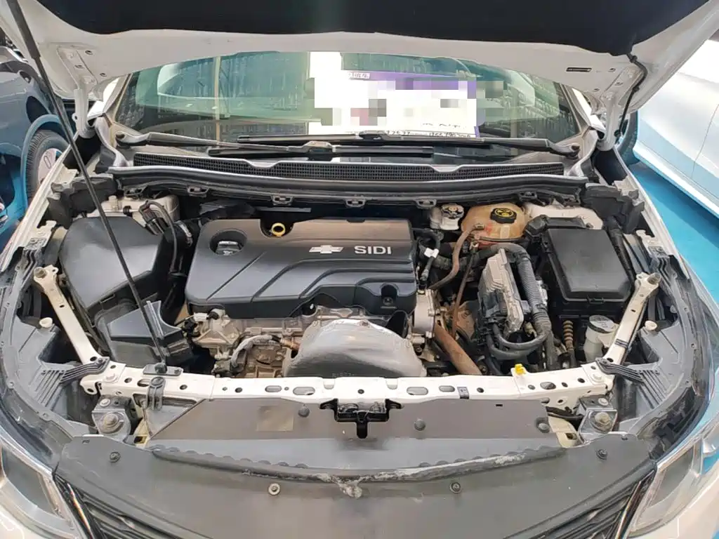Chevrolet Cruze — миниатюра 20
